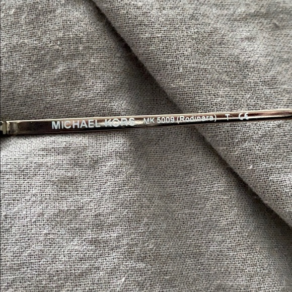 Michael Kors sunglasses - Picture 5 of 6